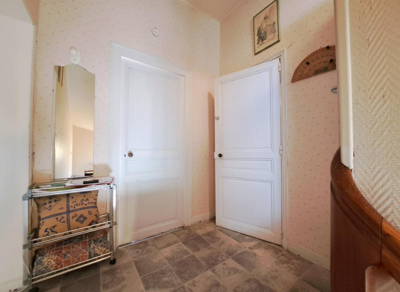 Maison - 104 m² - 5 pièces