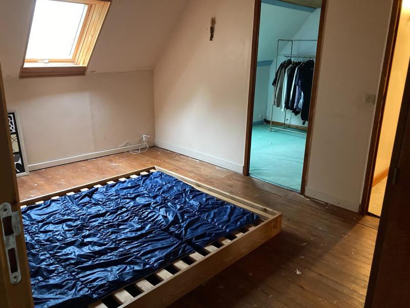 Maison - 250 m² - 9 pièces