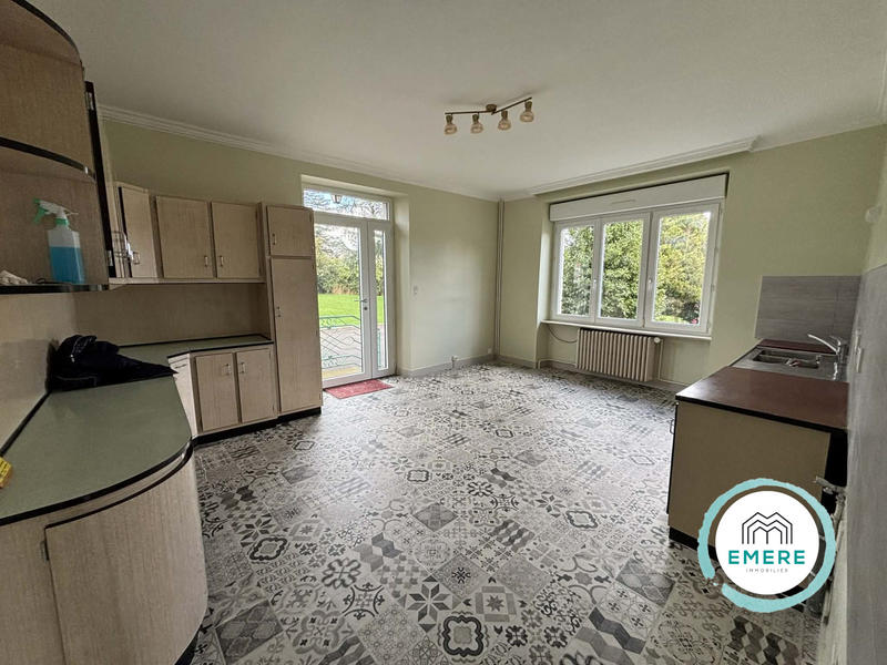 Maison - 152 m² - 7 pièces