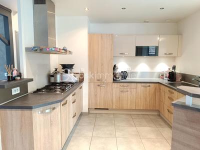 Pavillon - 128 m² - 6 pièces