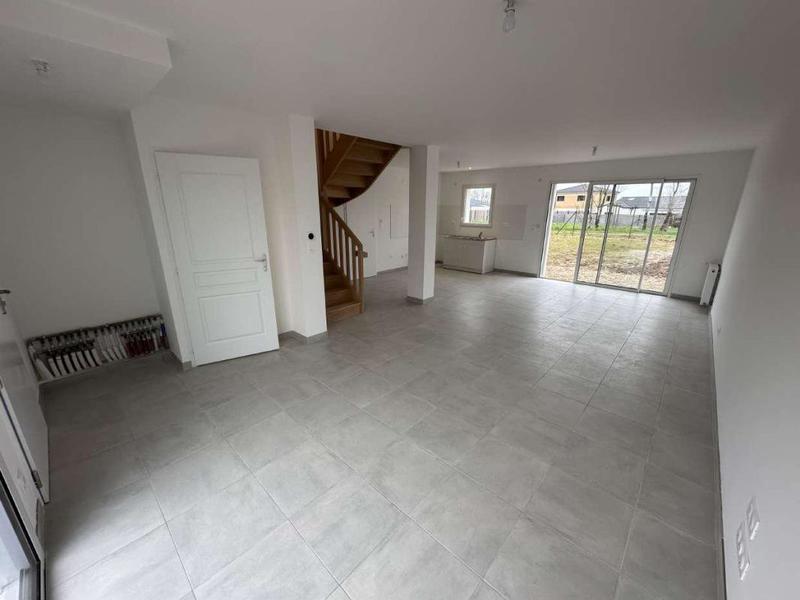 Maison - 85 m² - 4 pièces