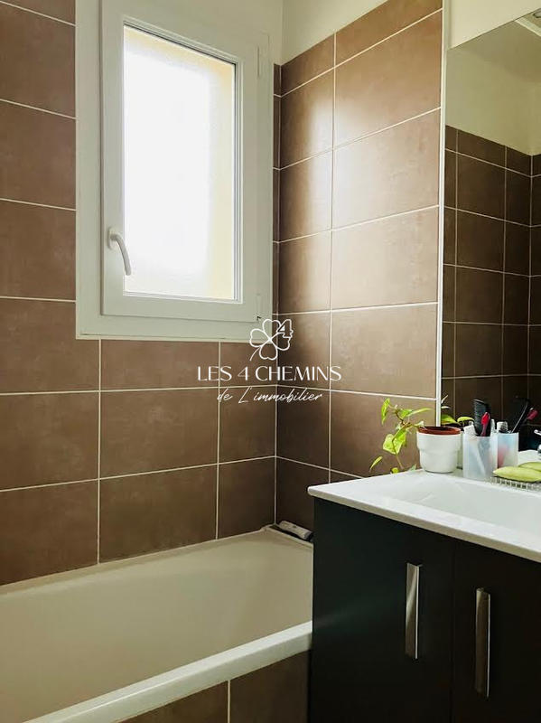 Maison - 70 m² - 3 pièces