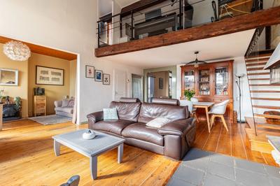 Appartement - 155 m² - 7 pièces