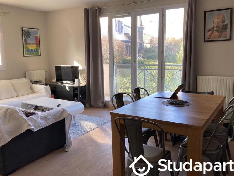 Chambre - 12 m² - 1 pièce