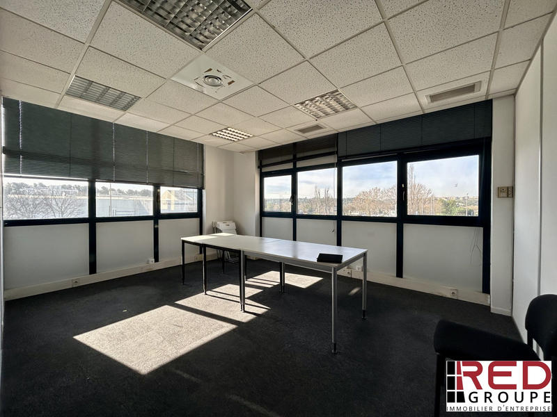Bureau - 250 m²