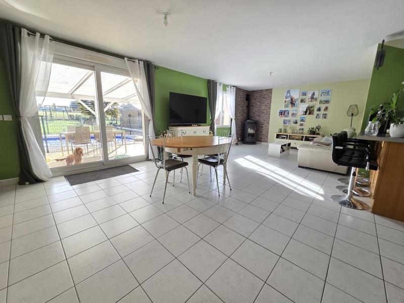 Pavillon - 140 m² - 8 pièces