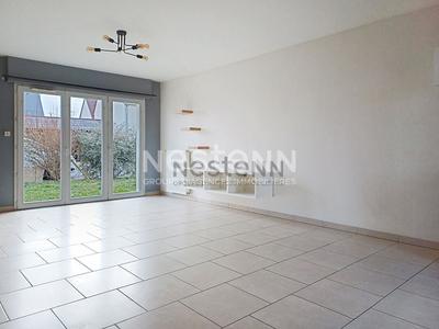 Maison - 83 m² - 4 pièces