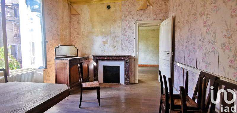 Maison - 470 m² - 20 pièces