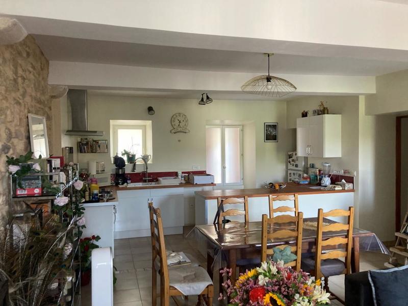 Maison de village - 80 m² - 5 pièces