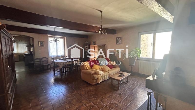 Maison - 380 m² - 8 pièces