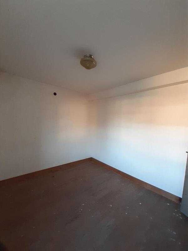 Maison - 200 m² - 8 pièces