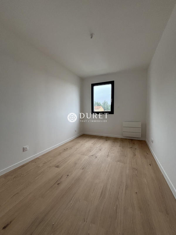 Maison - 83 m² - 5 pièces