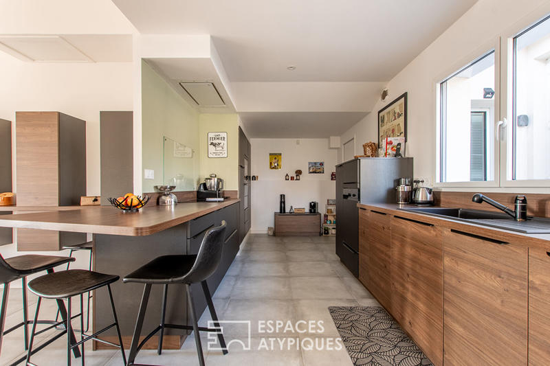 Maison - 180 m² - 8 pièces