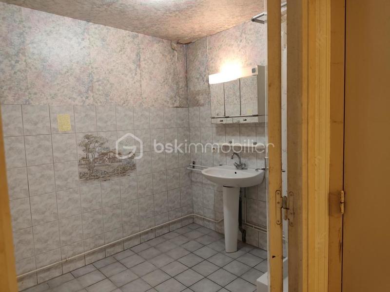 Maison - 83 m² - 5 pièces