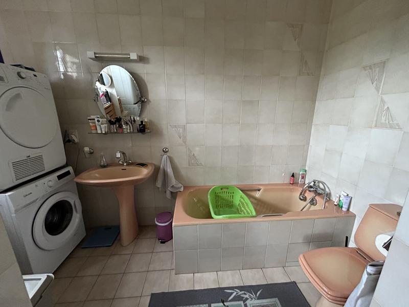 Fonds de commerce - 300 m²