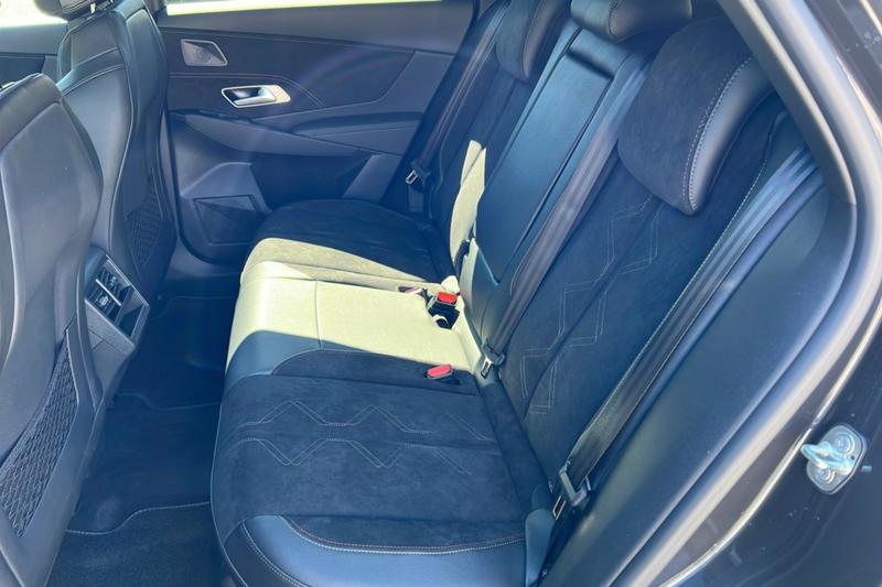 Ds Ds 7 Hdi 130 Eat8 Pallas Pack