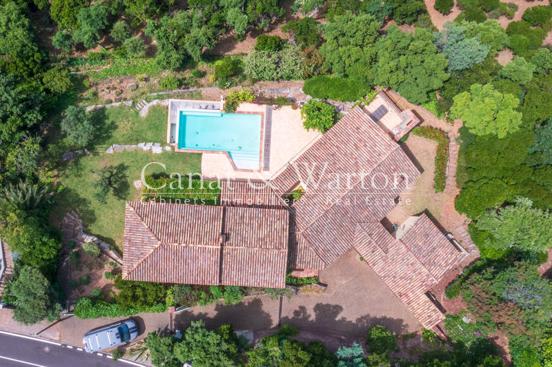 Villa - 200 m² - 5 pièces