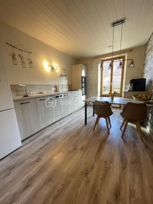 Maison - 115 m² - 5 pièces