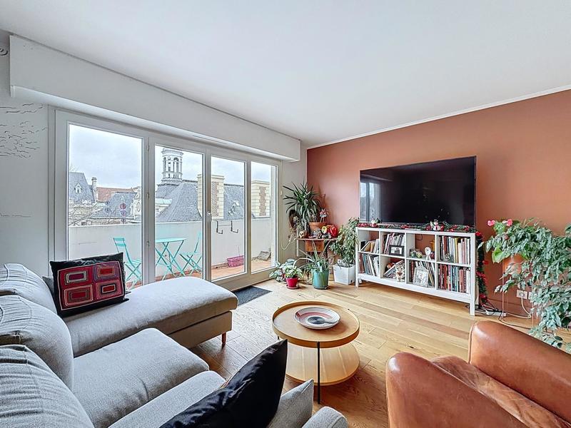 Appartement - 112 m² - 5 pièces