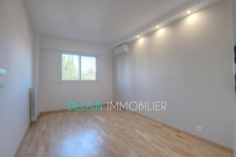 Appartement - 122 m² - 4 pièces