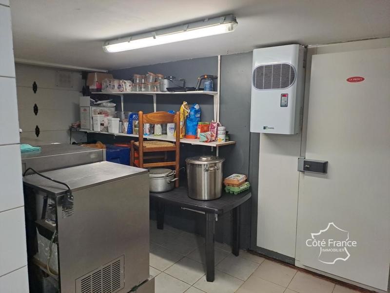 Fonds de commerce - Local commercial - 113 m²