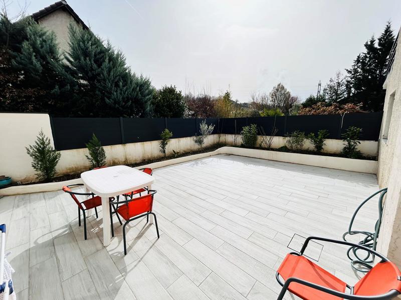 Appartement - 75 m² - 3 pièces