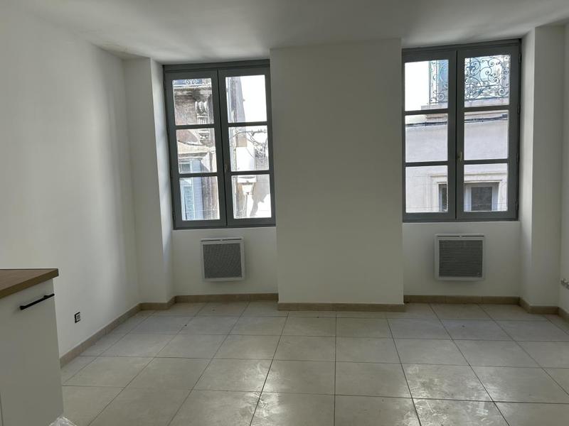 Immeuble - 180 m² - 6 pièces