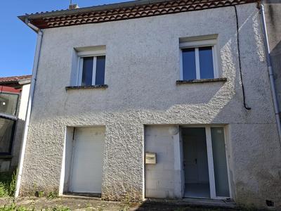 Maison - 92 m² - 4 pièces