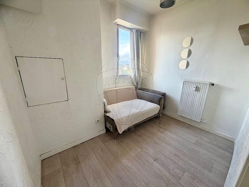 Studio - 36 m² - 1 pièce