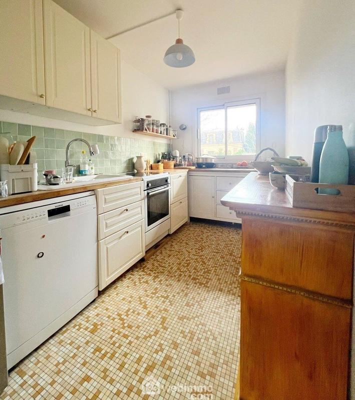 Appartement - 92 m² - 4 pièces