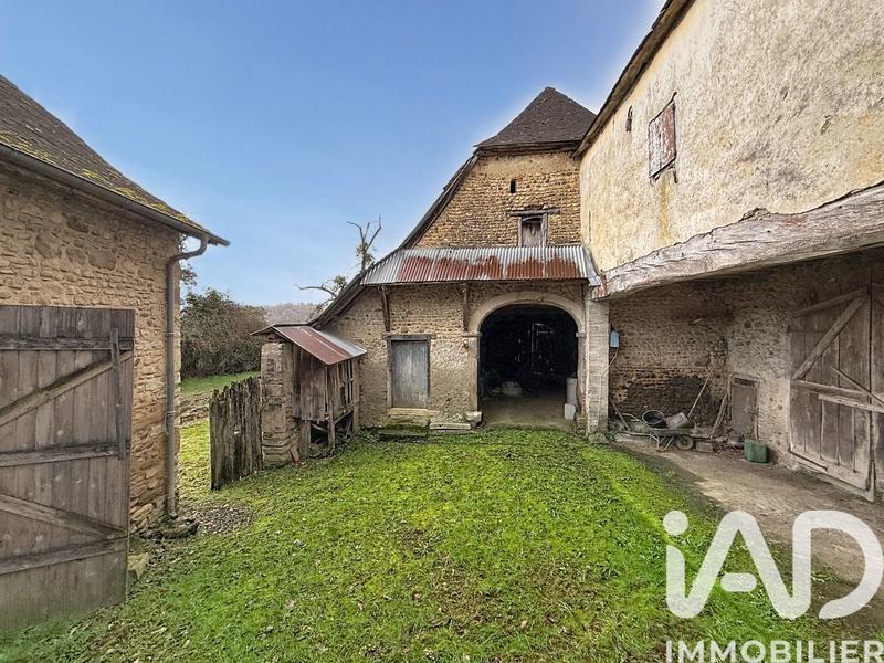 Maison - 102 m² - 5 pièces