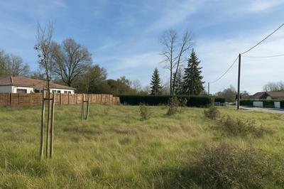 Terrain constructible - 671 m²