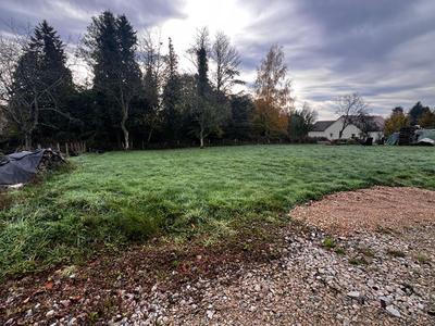 Terrain constructible - 2 033 m²