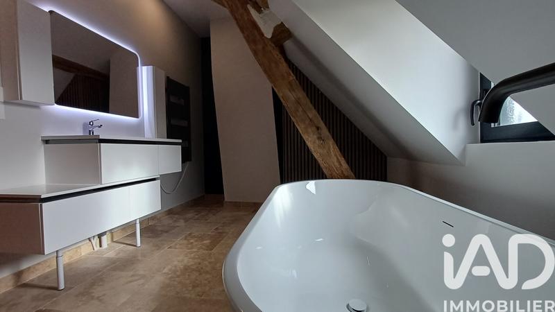 Maison - 171 m² - 7 pièces