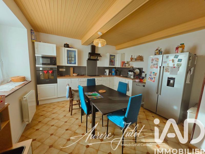 Maison - 103 m² - 6 pièces