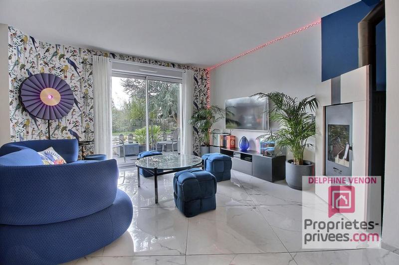 Maison - 140 m² - 5 pièces