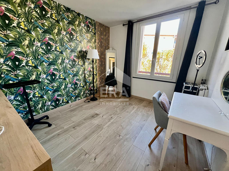 Appartement - 87 m² - 3 pièces