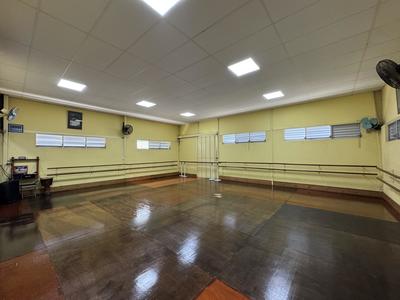 Local commercial - 340 m² - 5 pièces