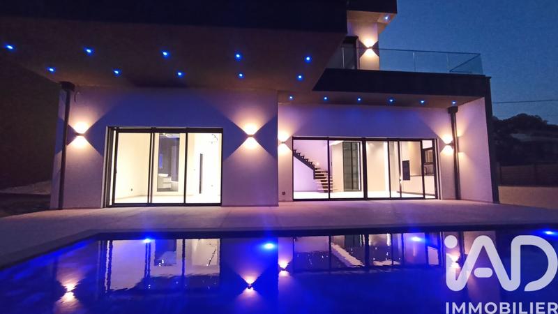 Maison - 182 m² - 5 pièces