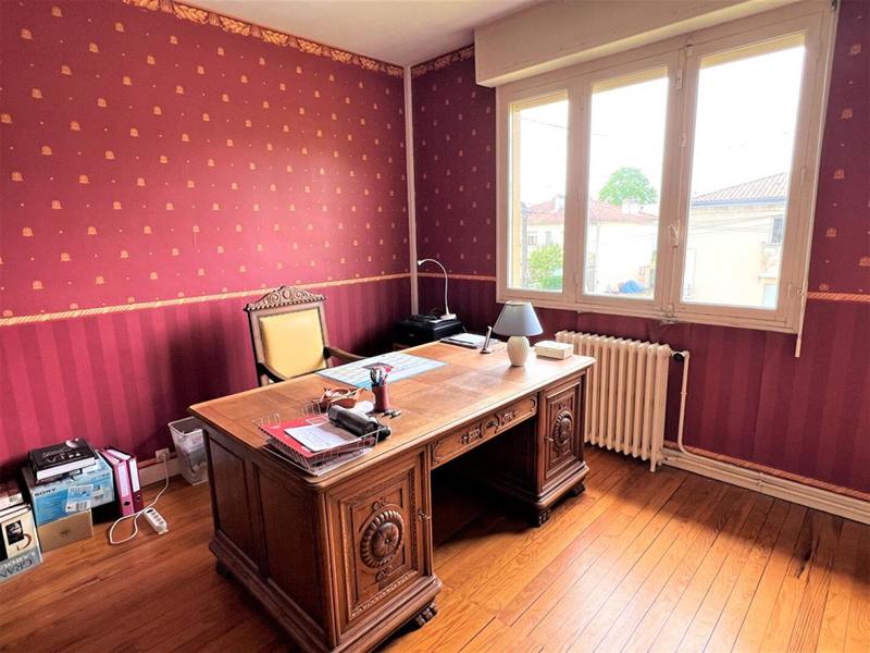 Maison - 228 m² - 6 pièces