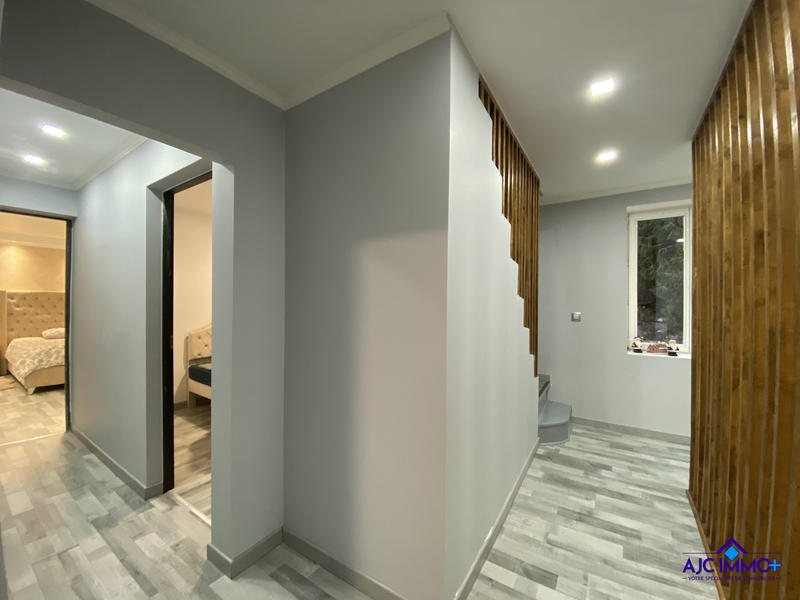 Maison - 130 m² - 6 pièces