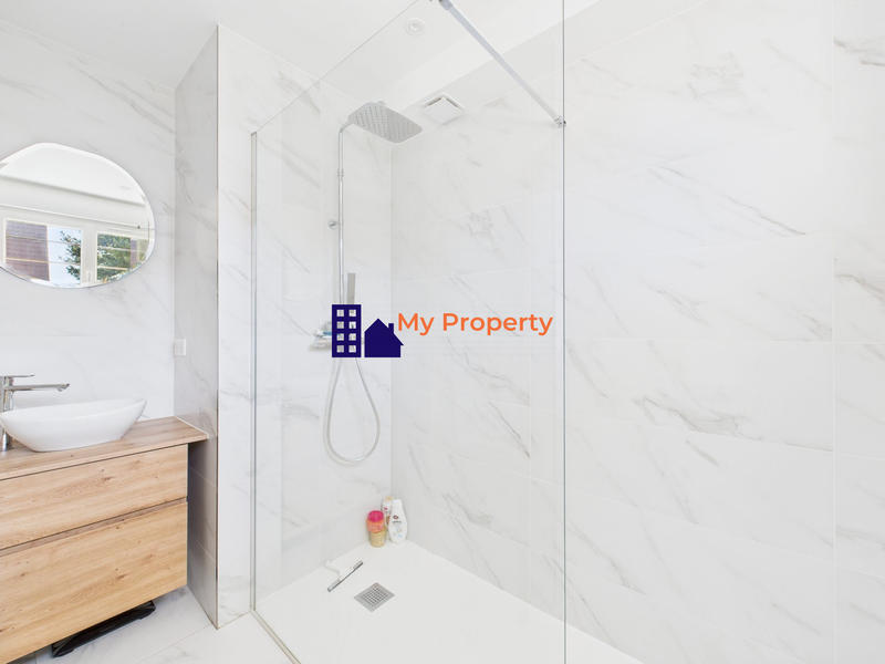 Maison - 125 m² - 7 pièces