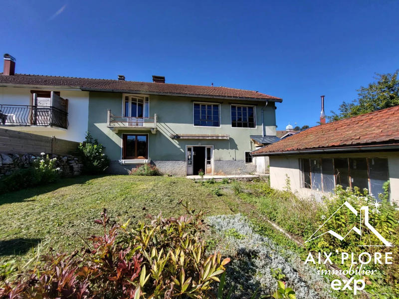 Maison traditionnelle - 150 m² - 6 pièces