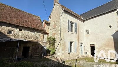 Maison - 98 m² - 4 pièces