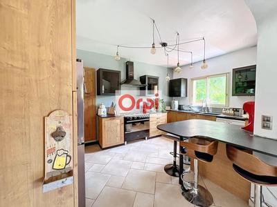 Villa - 173 m² - 6 pièces