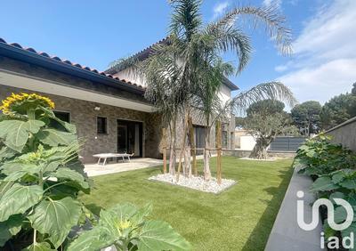 Maison - 195 m² - 5 pièces