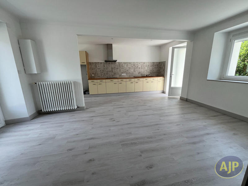 Maison - 120 m² - 6 pièces