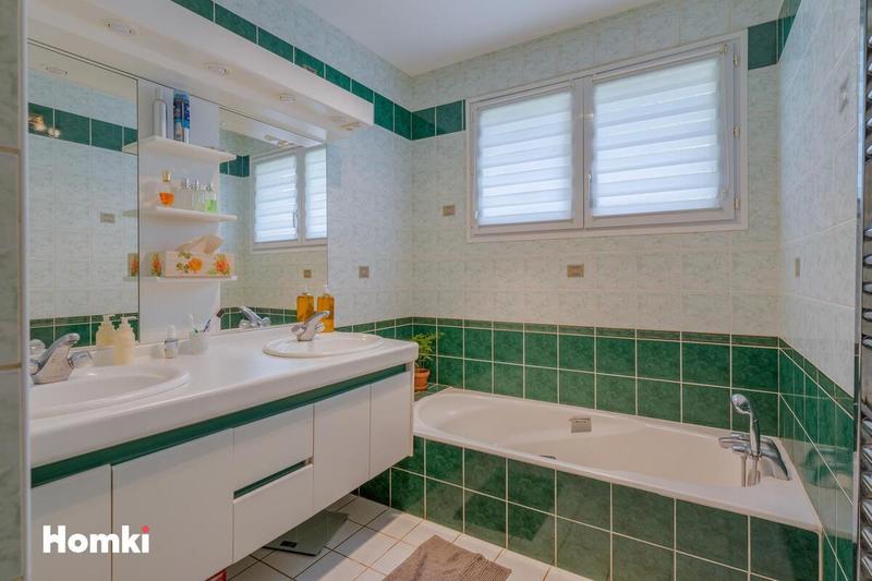 Maison - 153 m² - 6 pièces