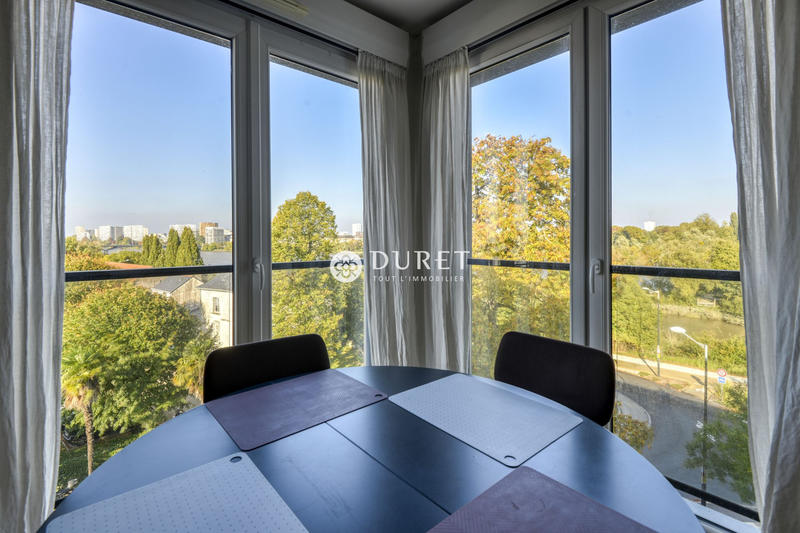 Appartement - 86 m² - 4 pièces