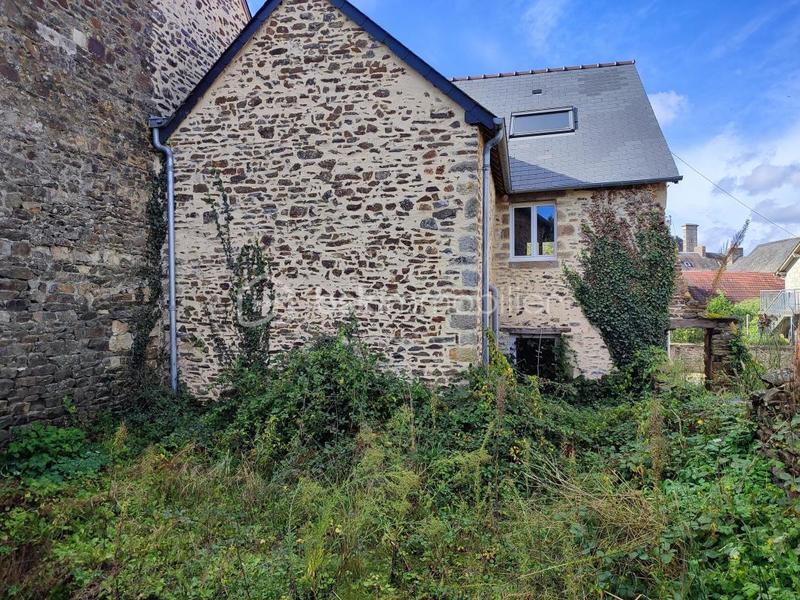 Maison ancienne - 80 m² - 2 pièces